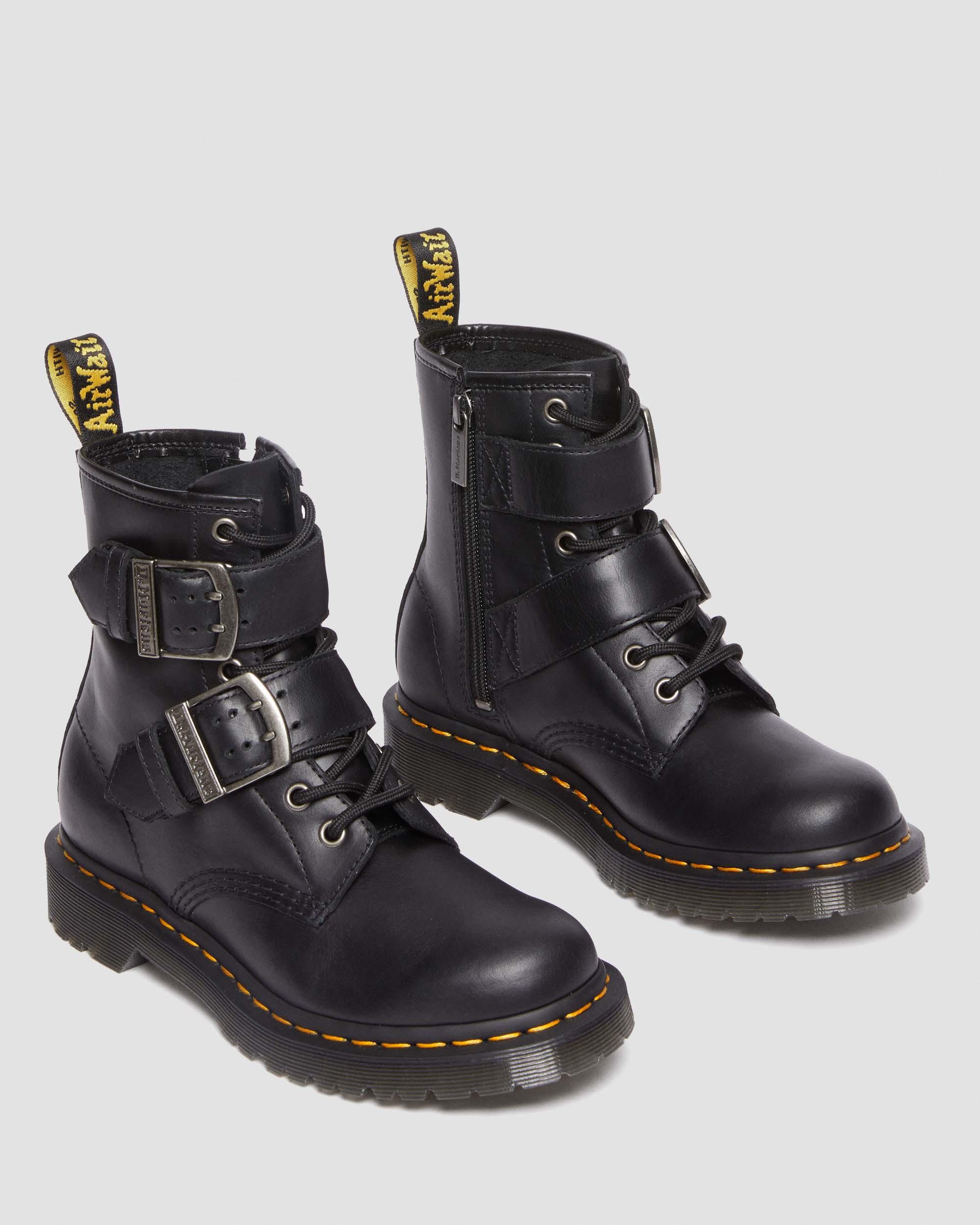 1460 Classic Pull Up Leather Boots
