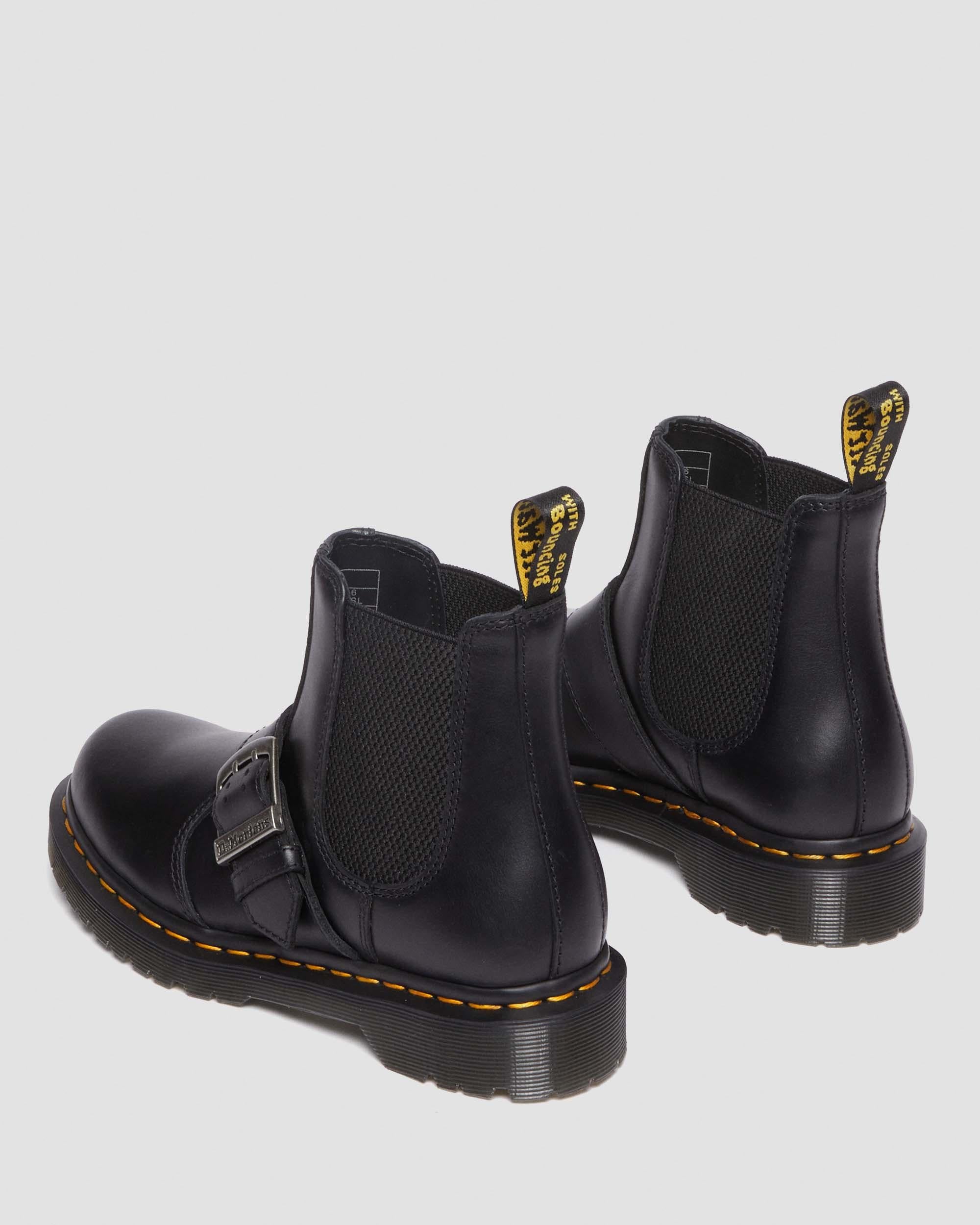 2976 Classic Pull Up Leather Boots