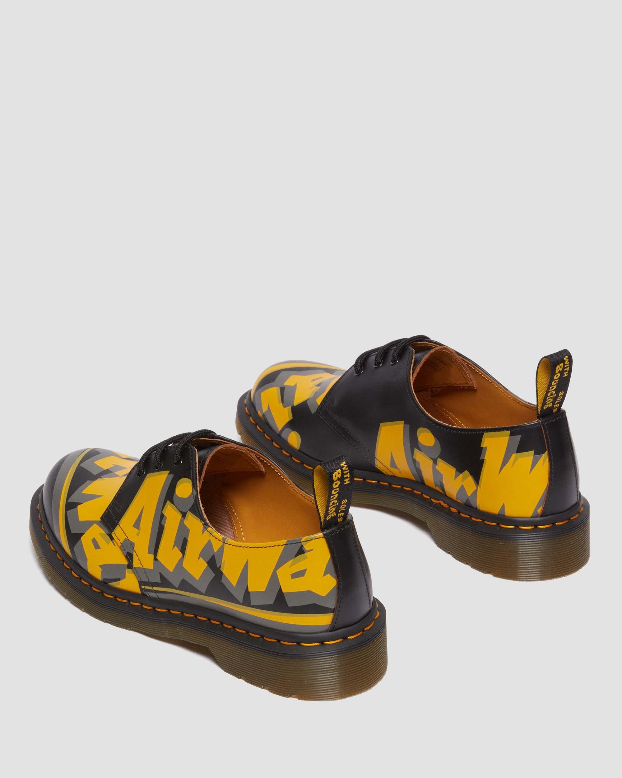 1461 Airwair Vintage Smooth Leather Shoes