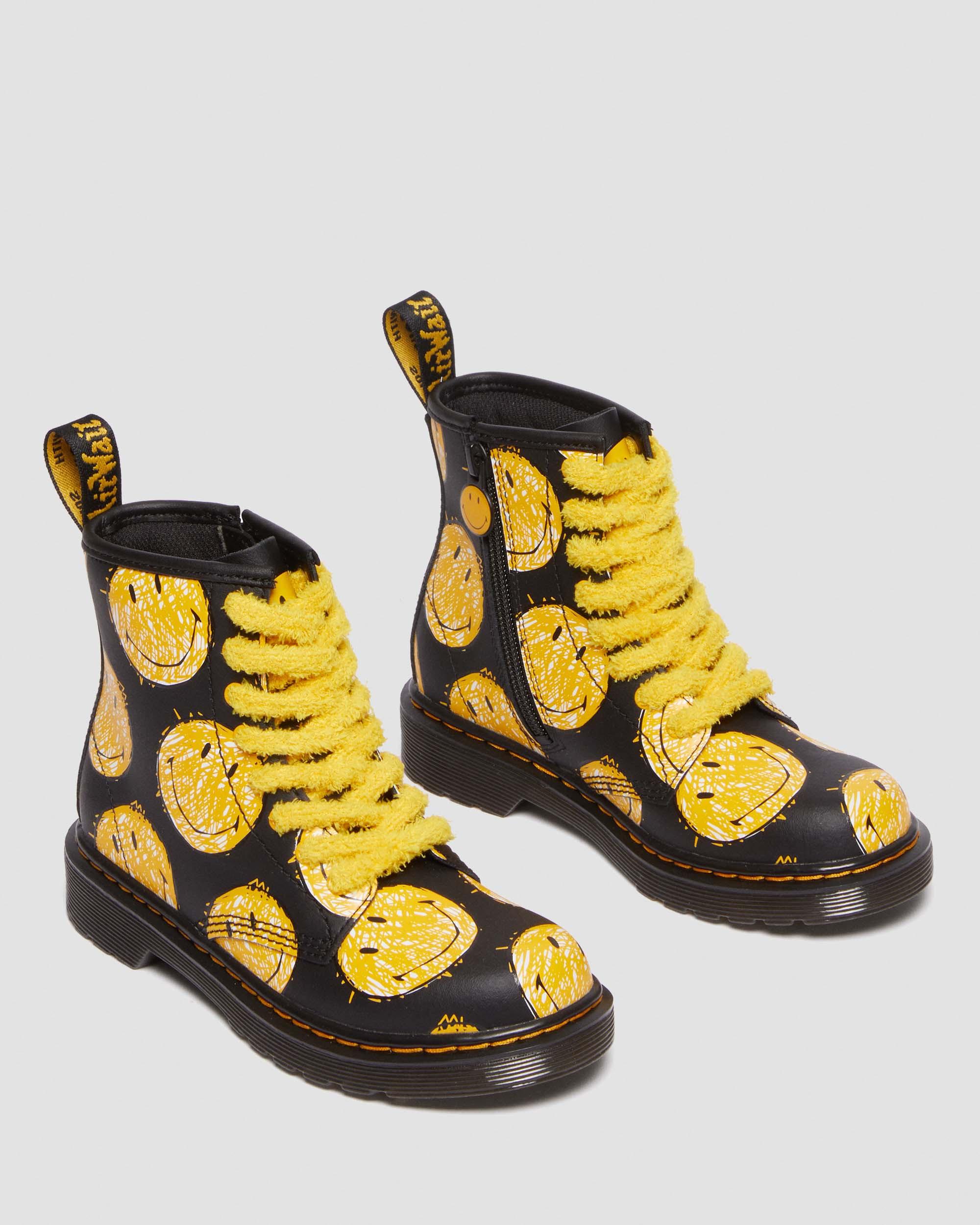 1460 Smiley Scribble Hydro Junior Leather Boots