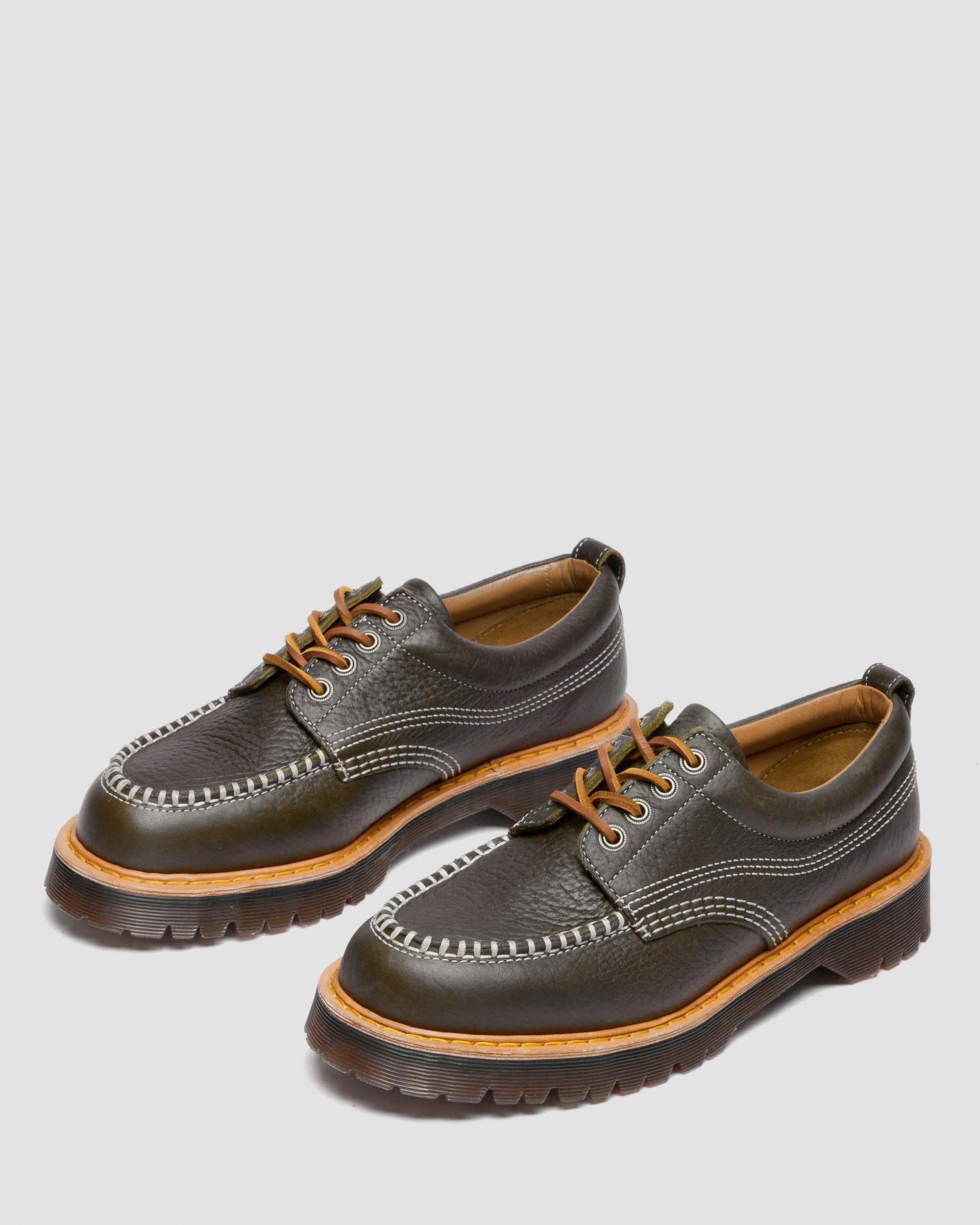 Lowell Wild Grain皮革Moc Toe鞋