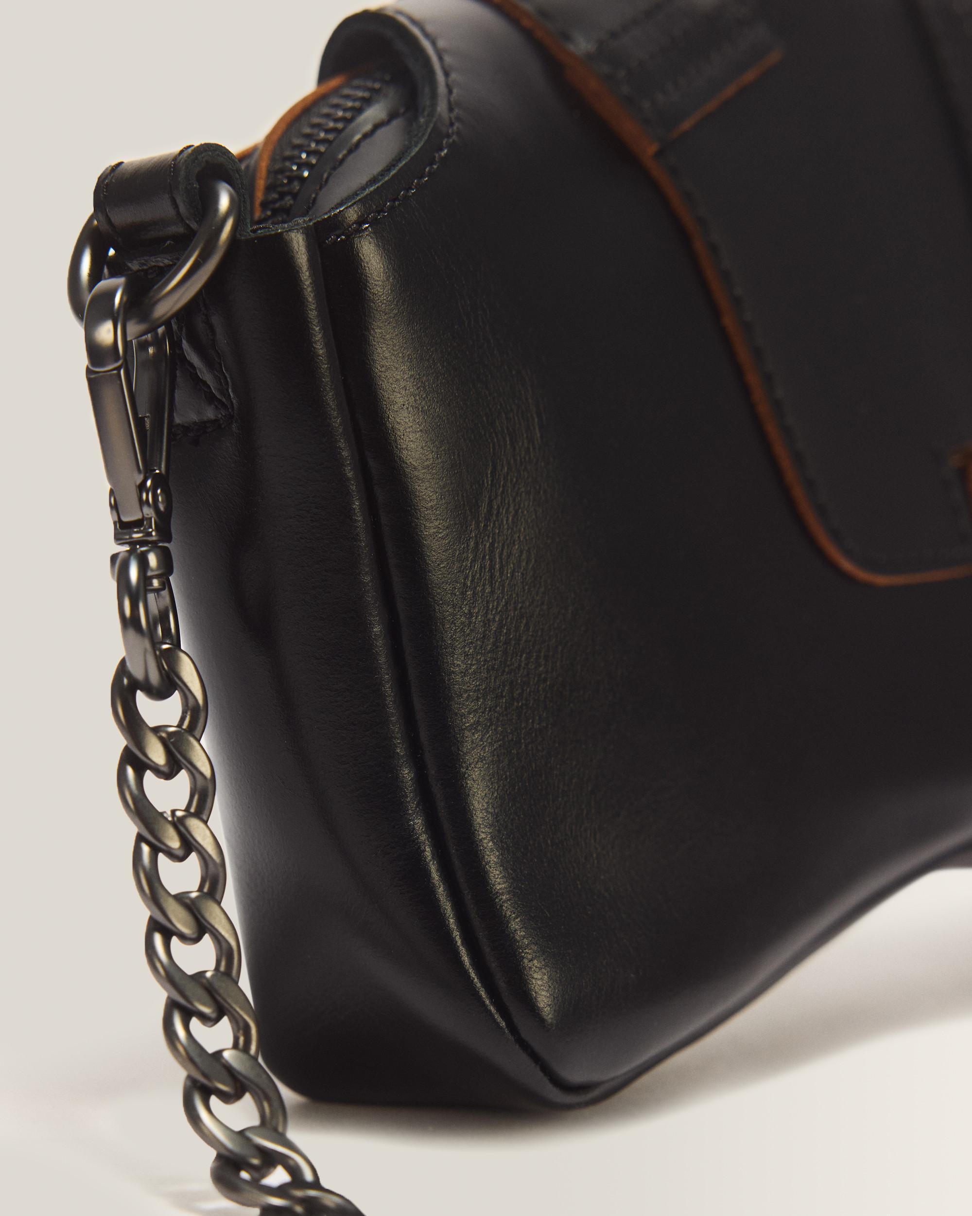 1460 Shoulder Bag