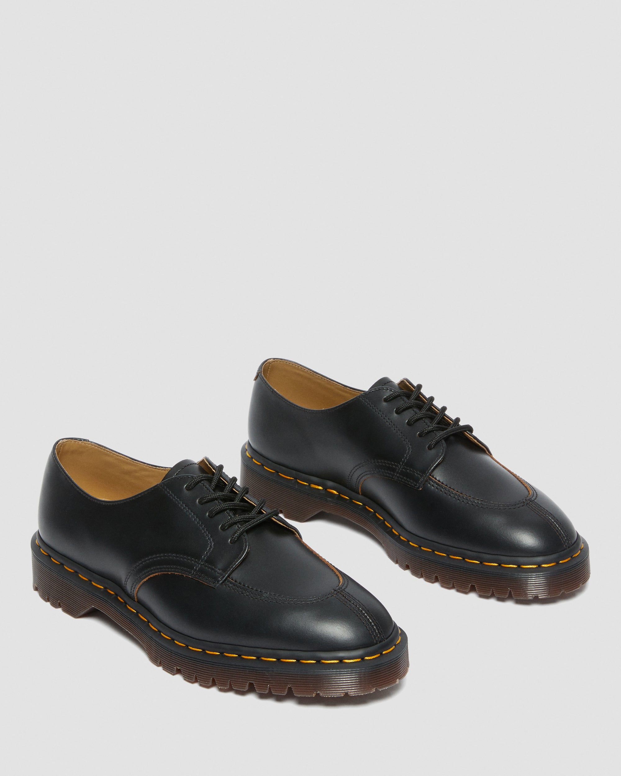 2046 Vintage Smooth Leather Shoes